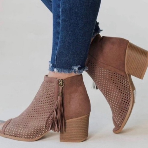 Perforated Tassel Zip Open Peep Toe Booties - Picture 10 of 10